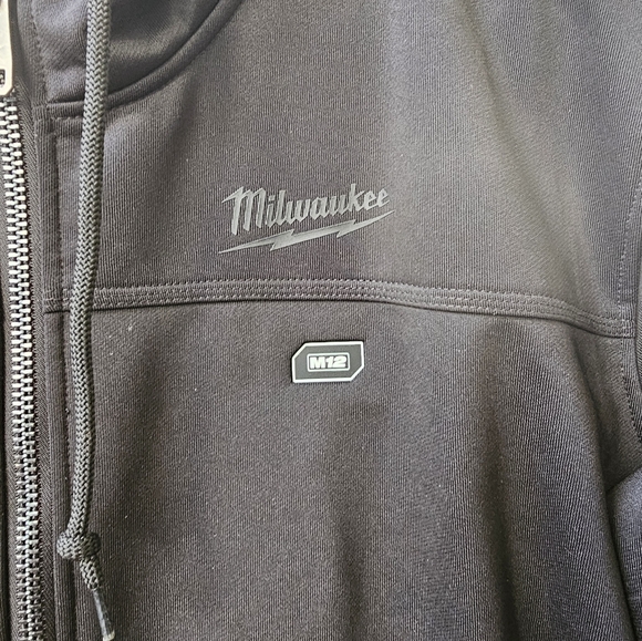 New Milwaukee heated zippered hoodie - Picture 2 of 4